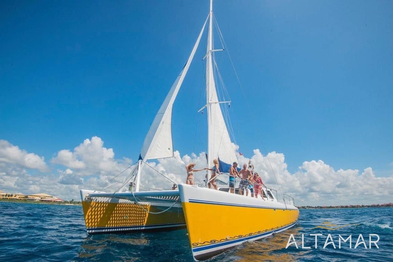 Catamarán 65 ft - Puerto Aventuras - Image 1